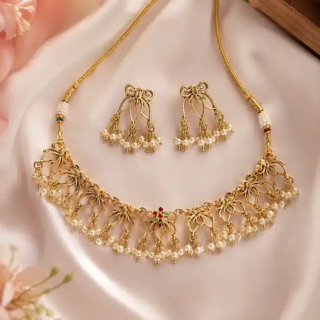 Rajwadi Pearl Choker Set